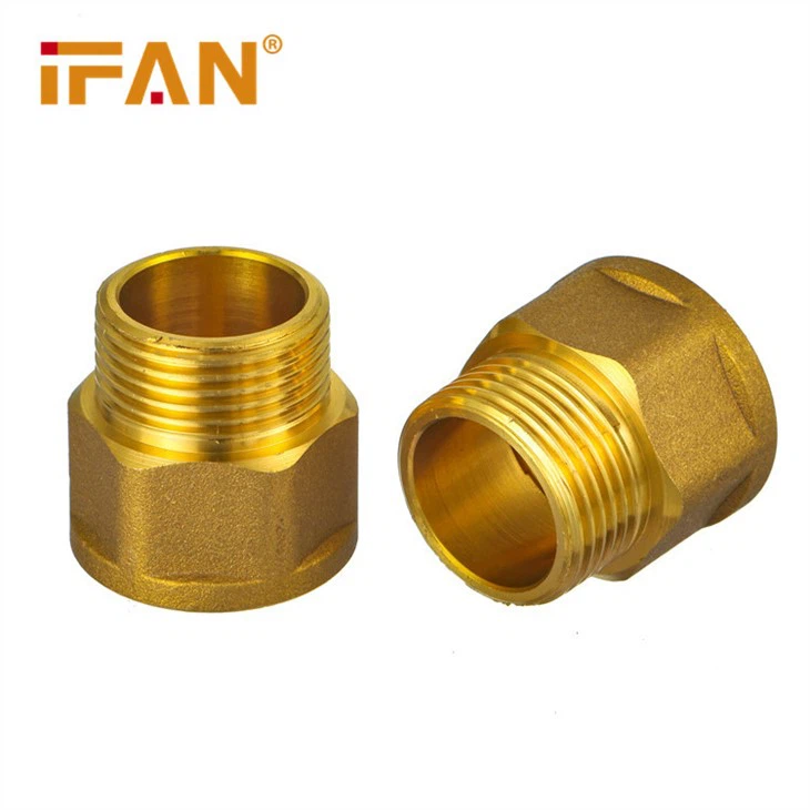 Adaptateur fileté mâle en laiton